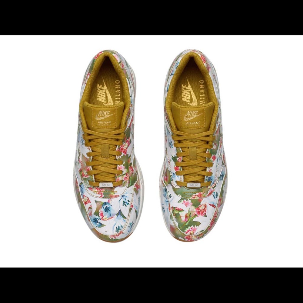 Nike WMNS Air Max 1 Ultra - Milan - Picture 2 of 8